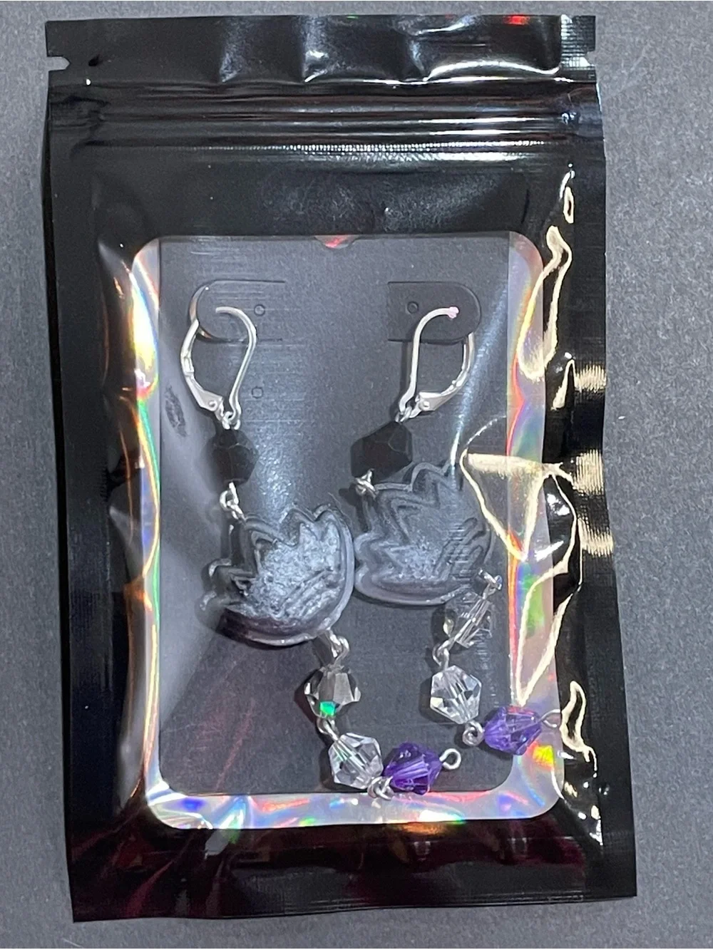Twisted Wonderland Inspired Groovy Candy Earrings Vil Schoenheit Nightmare Suit